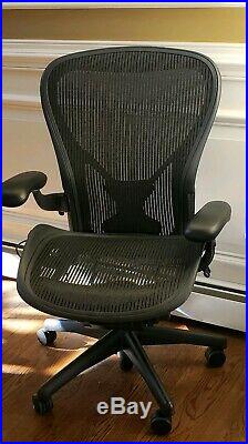 Herman Miller Aeron chair Size B Posture Fit Adjustable Arms Fully Loaded WOW