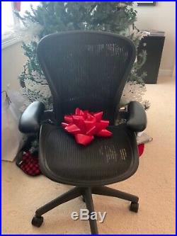 Herman Miller Black Aeron Chair Size B Excellent Condition