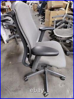 Herman Miller Celle Office Desk Chair Fully Loaded with lumbar back support