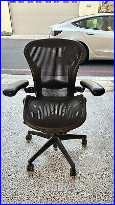 Herman Miller Classic Aeron Chair Size A Fully Loaded