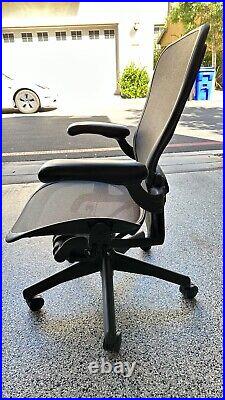 Herman Miller Classic Aeron Chair Size B Fully Loaded
