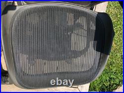 Herman Miller Classic Aeron Chair Size C (Large) withadjustable arms & lumbar pad