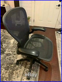 Herman Miller Classic Aeron Desk Chair Black Ergonomic 12 Available