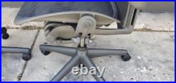 Herman Miller Classic Aeron Fully adjustable ergonomic Office Chair Refurbished