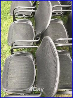 Herman Miller Classic Aeron Side Chair Size B Black/Grey pellicle mesh Lot 12
