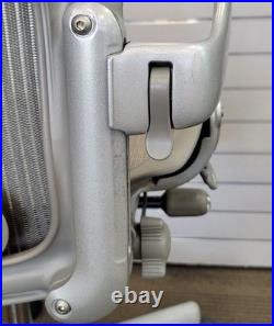 Herman Miller Classic Aluminum Aeron Chair Size B Medium Adjustable -No Headrest Herman Miller Classic Aluminum Aeron Chair Size B Medium Adjustable -No Headrest