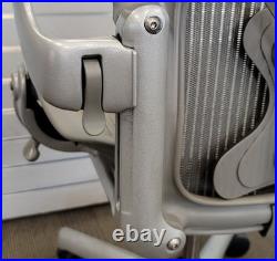 Herman Miller Classic Aluminum Aeron Chair Size B Medium Adjustable -No Headrest Herman Miller Classic Aluminum Aeron Chair Size B Medium Adjustable -No Headrest