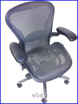 Herman Miller Classic GREY Fully Loaded Size B Lumbar Support Aeron Chair