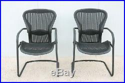 Herman Miller Ergonomic Aeron Side Guest Chairs Size B A pair