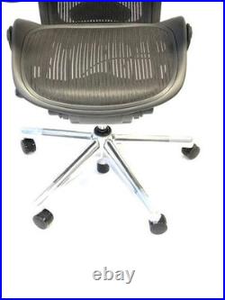 Herman Miller Executive Classic Fully Loaded Size B Posturefit Aeron Chair