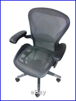 Herman Miller Fully-Loaded Grey Mesh Size B (3D02)Lumbar Support Aeron Chair