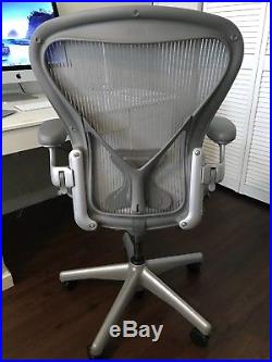 Herman Miller Fully Loaded Posture fit Size B Aeron Chair