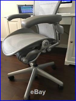 Herman Miller Fully Loaded Posture fit Size B Aeron Chair