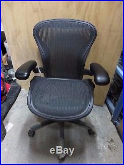 Herman Miller Fully Loaded Size B Aeron Office Chair Graphite