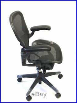Herman Miller Fully-Loaded Size B Lumbar Support Aeron Chair