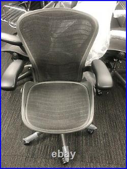 Herman Miller Fully-Loaded Size B Wave Mesh Lumbar Support Aeron Chair