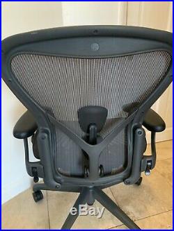 Herman Miller New Aeron Chair Remastered Size B Graphite Office Chair