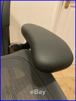 Herman Miller New Aeron Office Chair Remastered Size C LARGE 2019 BRAND NEW