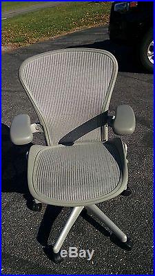 Herman Miller Refurbished Aeron Titanium B Loaded Chair