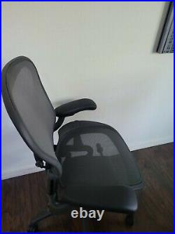 Herman Miller Remastered Aeron Size B Office Chair Fully Loaded PostureFit