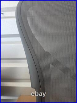 Herman Miller Remastered Aeron Size C Backrest PostureFit SL Graphite