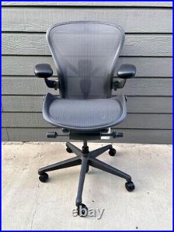 Herman Miller Remastered Aeron Size C Large Office Desk Chair with PostureFit SL