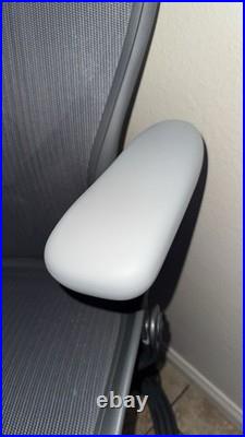 Herman Miller Remastered Stool Chair Size (B)