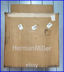 Herman Miller Replacement Seat Pan for Aeron Chair Size B (Medium), Cobalt Blue
