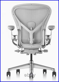 Herman Miller aeron REMASTERED Chair Fully Loaded SIZE C LARGE polished al Herman Miller aeron REMASTERED Chair Fully Loaded SIZE C LARGE polished al