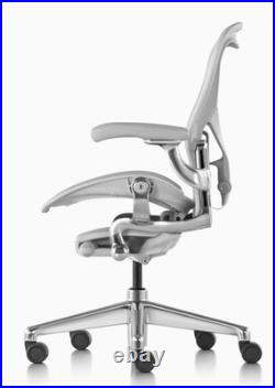 Herman Miller aeron REMASTERED Chair Fully Loaded SIZE C LARGE polished al Herman Miller aeron REMASTERED Chair Fully Loaded SIZE C LARGE polished al