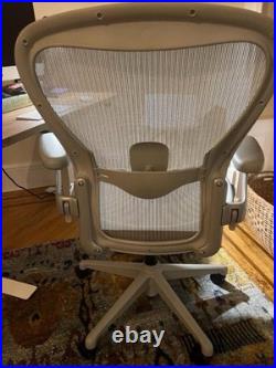 Herman miller aeron Remastered size c
