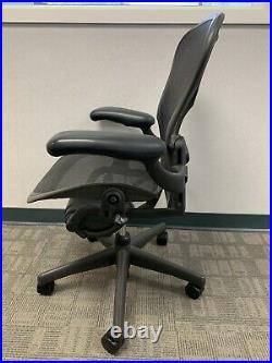 Herman miller aeron size a. Office Chair