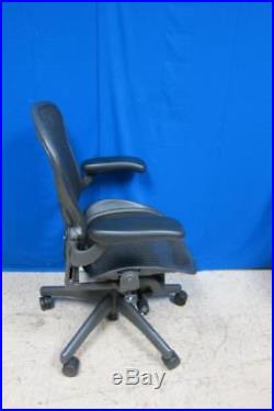 Lot 8 Herman Miller Aeron Mesh Office Chair Medium B Fully Adjustable ERGONOMIC