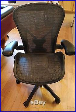 NEW Herman Miller Aeron Mesh Office Desk Chair Medium Size B adjustable posture