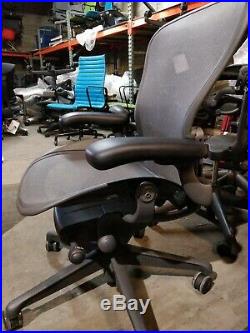 NEW REMASTERED AERON CHAIR Herman Miller SIZE B GRAPHITE lumbar back support