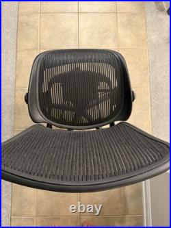 NOTRE DAME Herman Miller Aeron Mesh Office Desk Chair No Arms Size B Basic