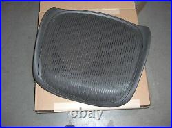 New OEM Herman Miller Aeron Classic Seat Pan Replacement Size B Med Black 3D01