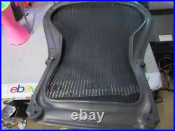 Nice 1996 Herman Miller Aeron Classic Mesh Back & Frame Size B AE123AWB FREESHIP