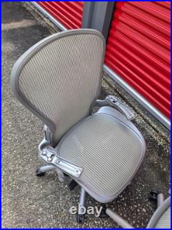 No Shipping Local Pickup Only Herman Miller Aeron Office Chairs (Three Size B)