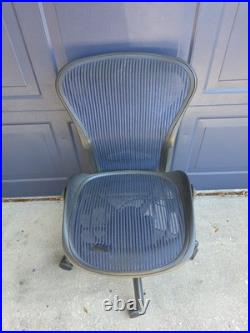 No Shipping No Packing Local Only Herman Miller Aeron Size A Office Chair
