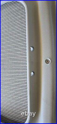 OEM Herman Miller Aeron Remastered Size C Mineral Back Small Blemish On Mesh