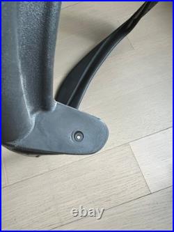 OEM Used Herman Miller Aeron Classic Seat Pan Size B (Two Dots, Medium, M) Gray