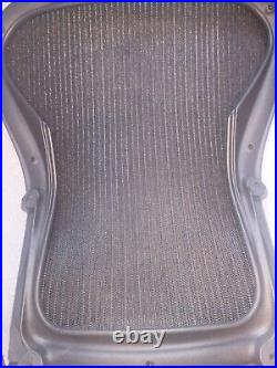 Original oem Herman Miller Aeron Seat Back SIZE B with graphite Mesh AERON