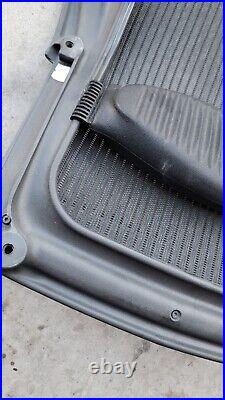 Size C Seat Frame Mesh N Back Herman Miller Aeron Office Desk Chair OEM Blemish