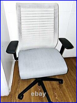 Steelcase Think Ergonomic Executive Chair 3D Knit Herman Miller Aeron