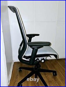 Steelcase Think Ergonomic Executive Chair 3D Knit Herman Miller Aeron