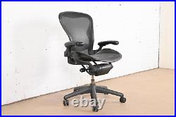 Vintage Herman Miller Tilt and Swivel Classic Office Desk Aeron Chair